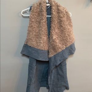 Altar’d state long vest ❤️3/$10 sale